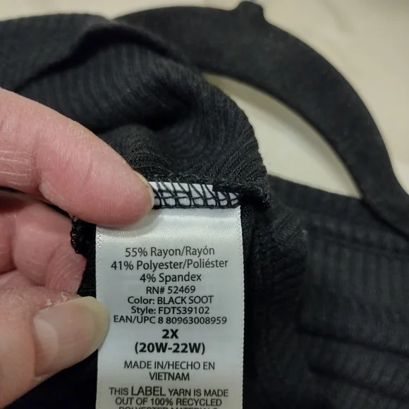 Terra & Sky Charcoal V-Neck Top - Picture 5 of 5